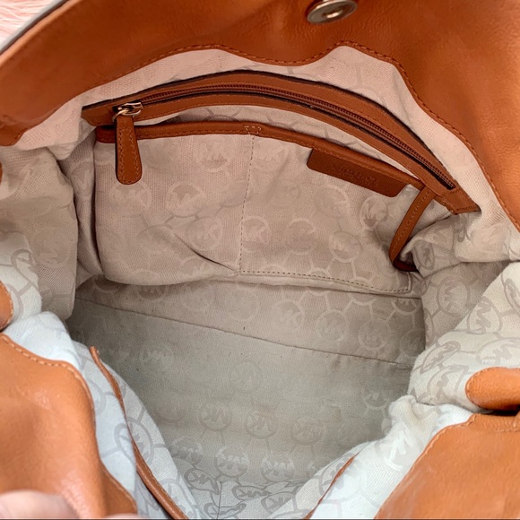 ❌Sold❌Michael Kors Hamilton tote bag - Picture 8 of 8